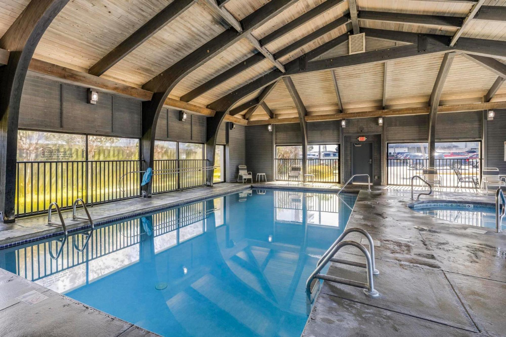 Windward Pointe 603 By Collection * Orange Beach