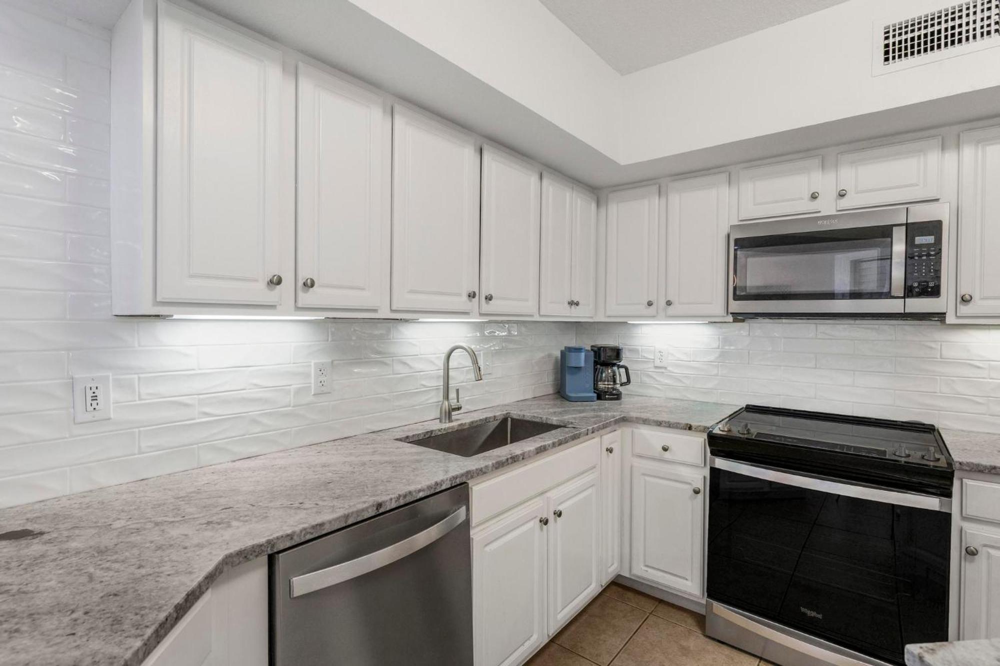 Windward Pointe 603 By Collection
