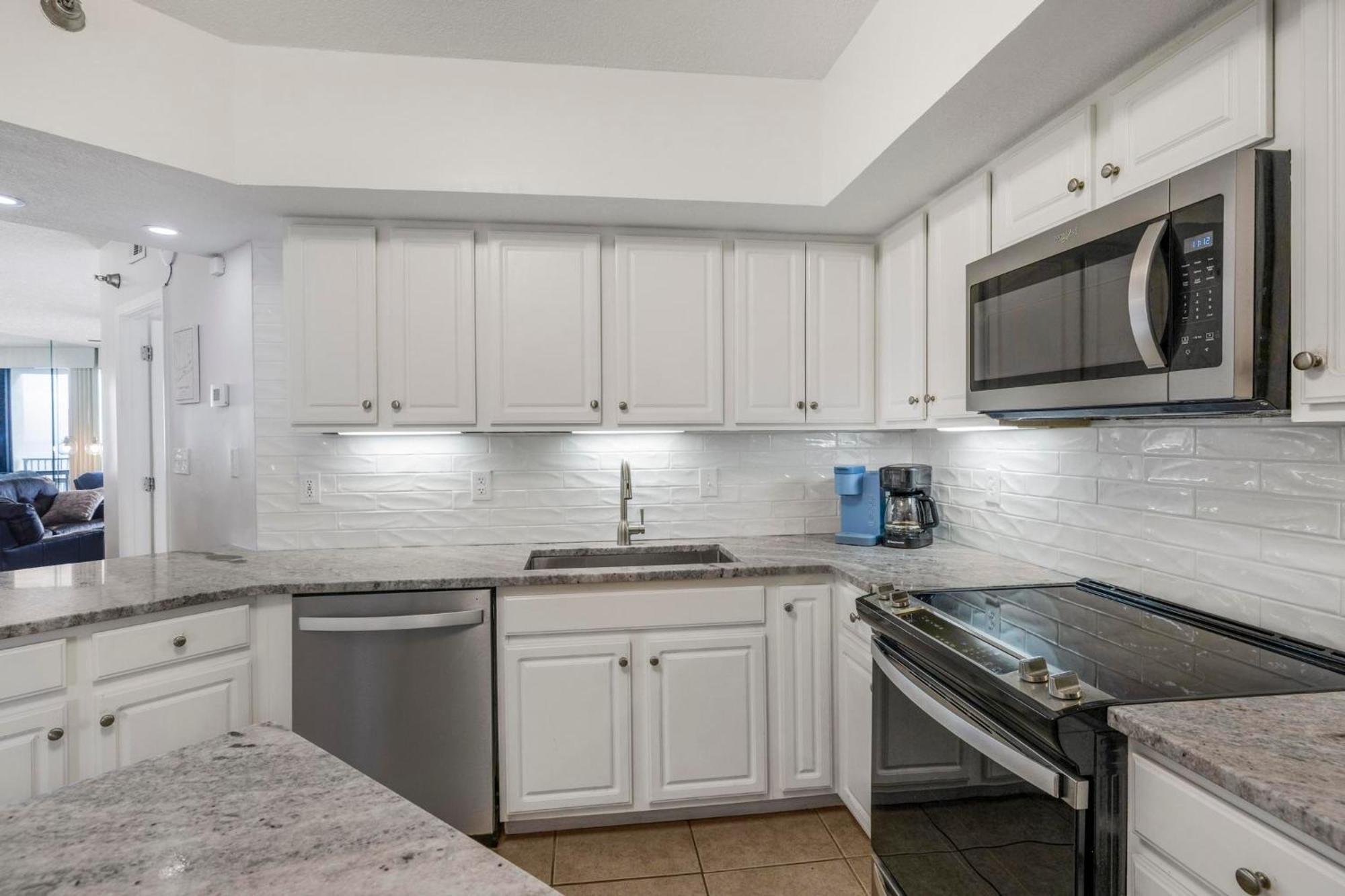 Windward Pointe 603 By Collection Apartment