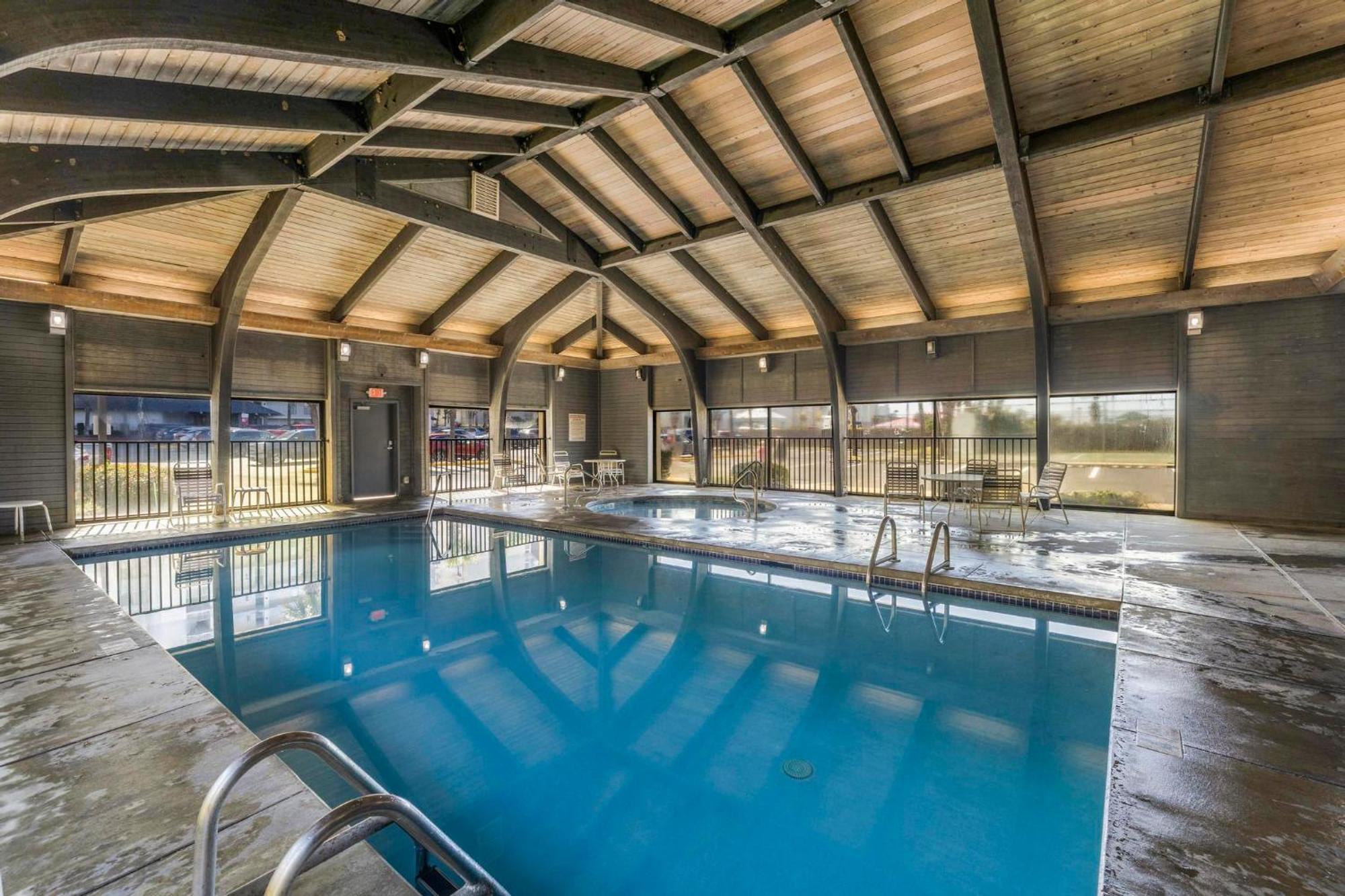 Windward Pointe 603 By Collection *